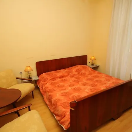Apartment By The Sea - 7830